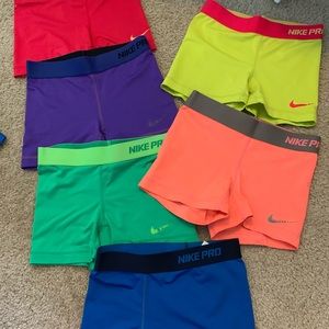 Nike Pro Lot of XS